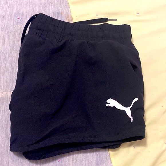 Puma Shorts - Picture 2 of 3
